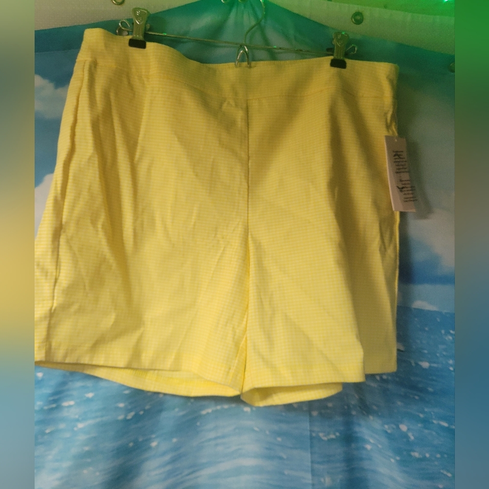 Nanette Lepore NWOT Womens Yellow Gingham Shorts Size Large